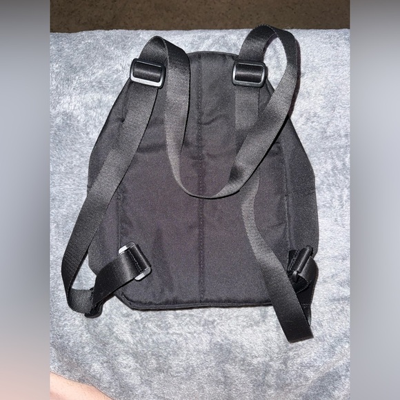 Converse Mini Backpack - Picture 2 of 2